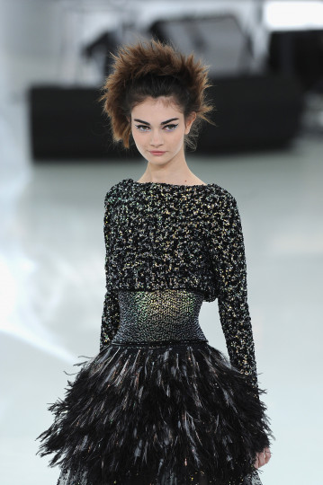 Представяне на колекцията на Chanel за сезон пролет/лято 2014 по време на Седмицата на висшата мода в Париж