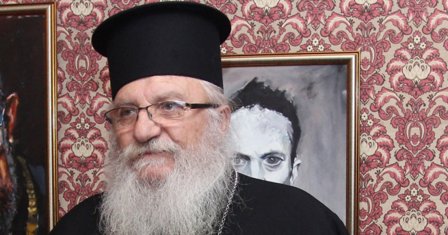 България Раниха с нож отец Иван Двама ранени след скандал