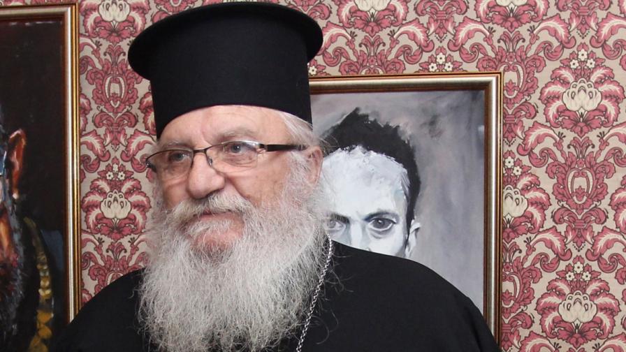  Раниха с нож отец Иван 