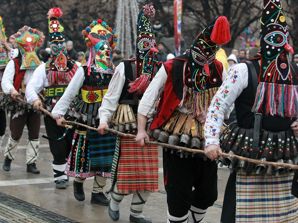 Международен фестивал на маскарадните игри, "Сурва 2014" гр. Перник