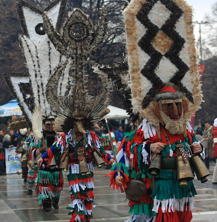 Международен фестивал на маскарадните игри, "Сурва 2014" гр. Перник