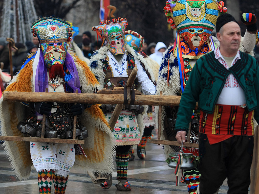 Международен фестивал на маскарадните игри, "Сурва 2014" гр. Перник