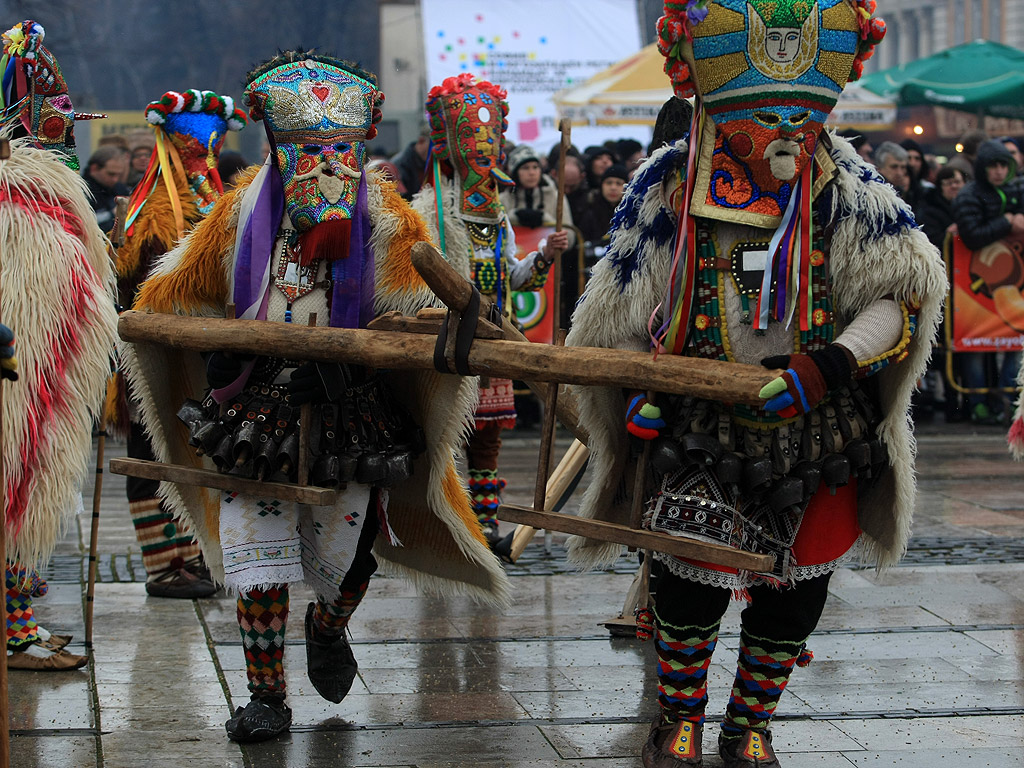 Международен фестивал на маскарадните игри, "Сурва 2014" гр. Перник