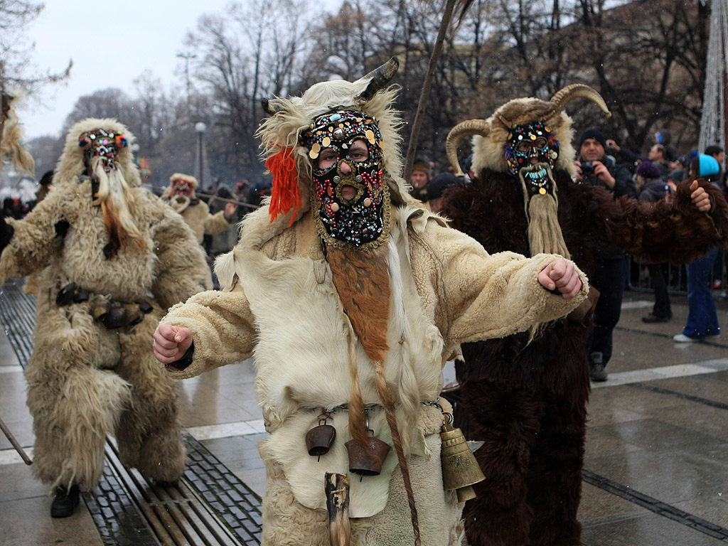 Международен фестивал на маскарадните игри, "Сурва 2014" гр. Перник