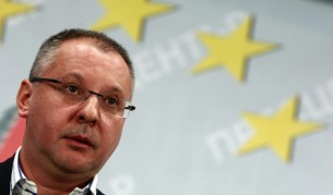 Станишев: Кворумът вече няма да зависи от "Атака"
