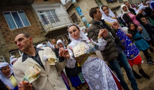 Три пъти повече бели булки в Рибново тази година