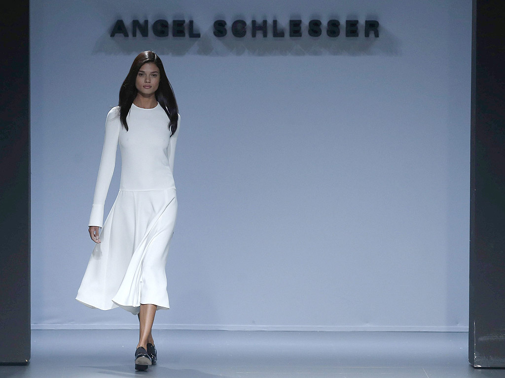 Angel Schlesser