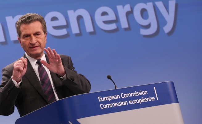 Йотингер: Не изключвам най-лошият сценарий за енергийната сигурност в ЕС
