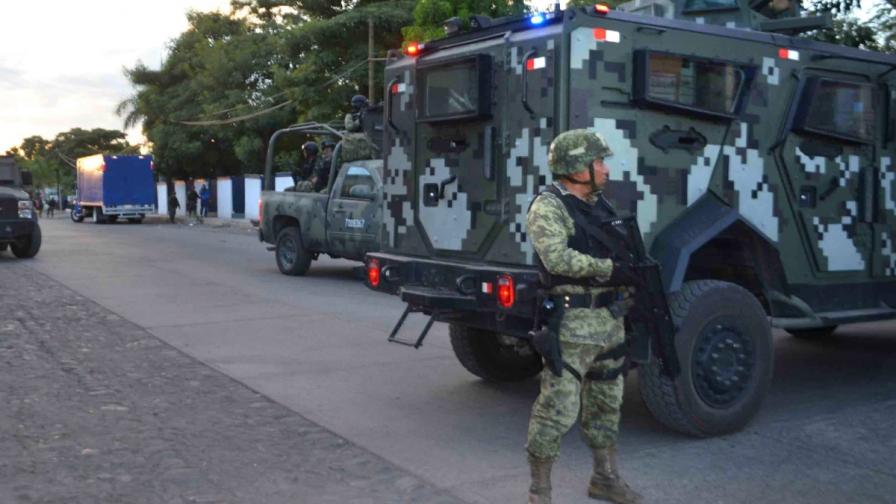 В борбата срещу наркокартелите в Мексико се използват армейски части