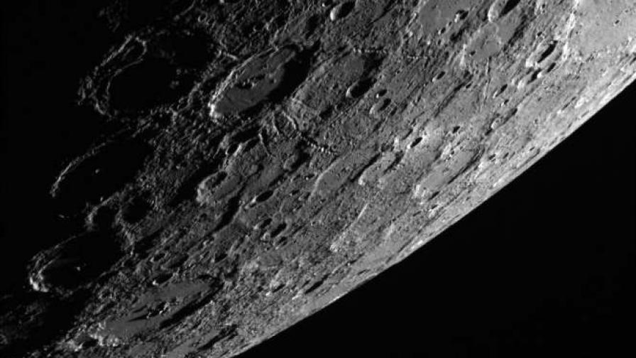 Учени: Меркурий показва как се свиват скалистите планети