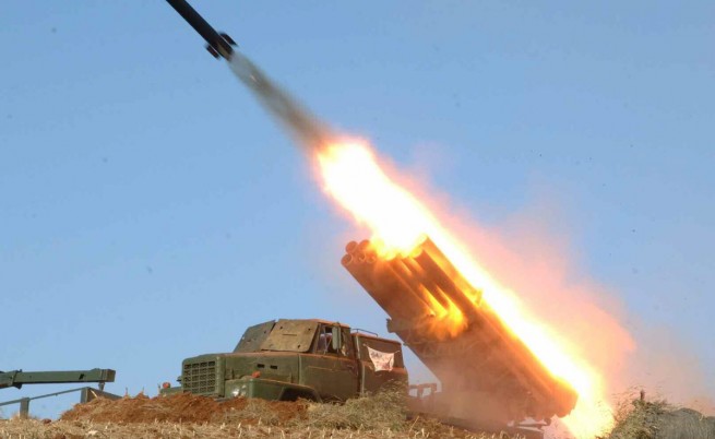 Северна Корея уплаши света с ракета с обсег до Япония