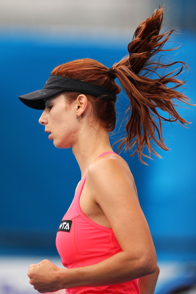 Българската тенисистка Цветана Пиронкова продължава отличното си представяне в Сидни1