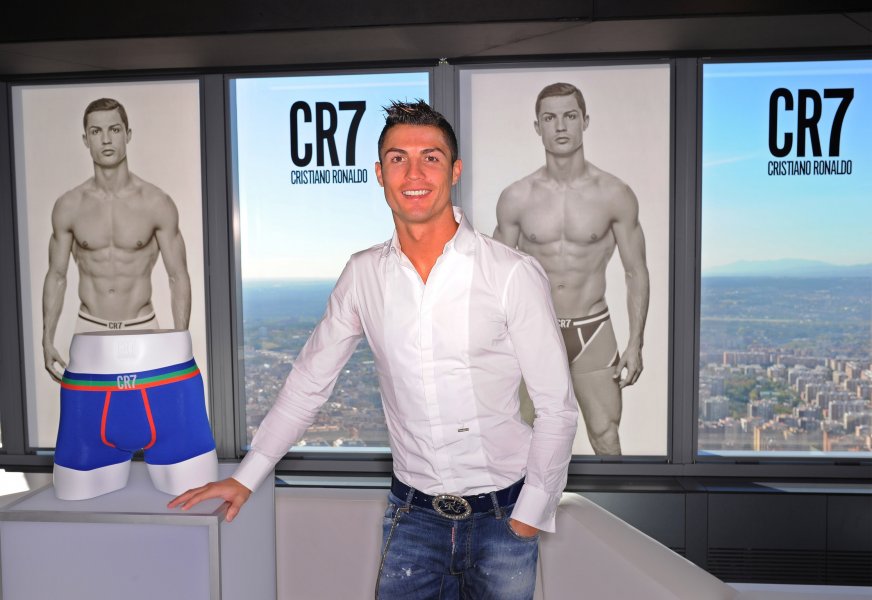 Промоцията на новата колекция CR7 by Cristiano Ronaldo1