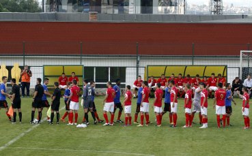 ЦСКА заприлича на отбор и спечели контрола