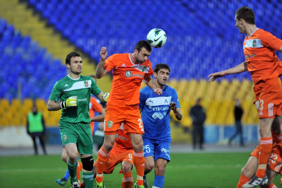 Левски победи 1 0 Литекс в дербито на четвъртфиналите за1