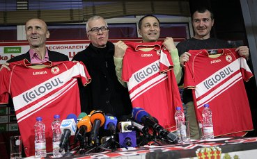 Представянето на Миодраг Йешич като нов старши треньор на ЦСКА