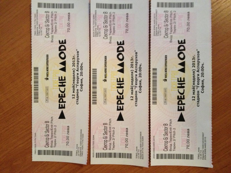 3 билета за концерта на Депеш мод на 12 май1