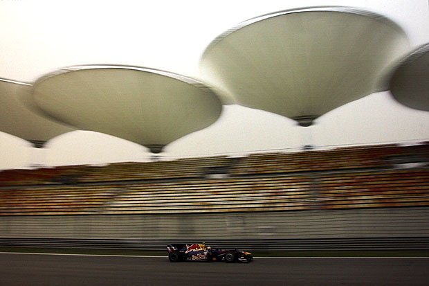 Фототапети на фотоси от Формула 1 от фотографа Любомир Асенов1