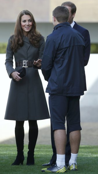 Дукеса Кейт и принц Уилям при английските национали1