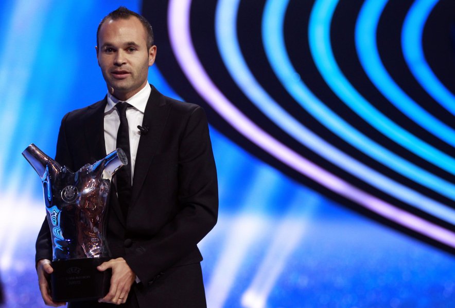 Андрес Иниеста спечели приза за най добър играч на Европа1