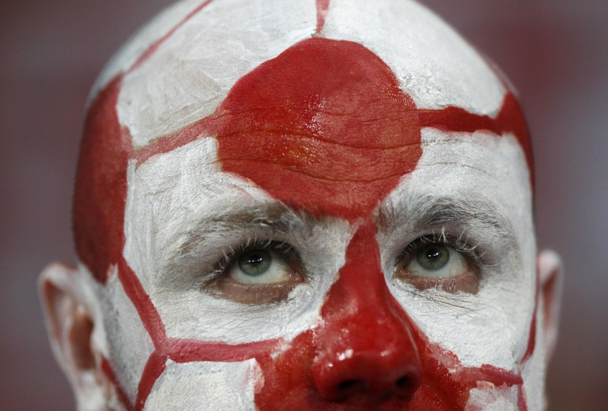 Чехия разплака домакина Полша завърши на първо място в групата1
