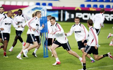 Дания с първа тренировка в Полша