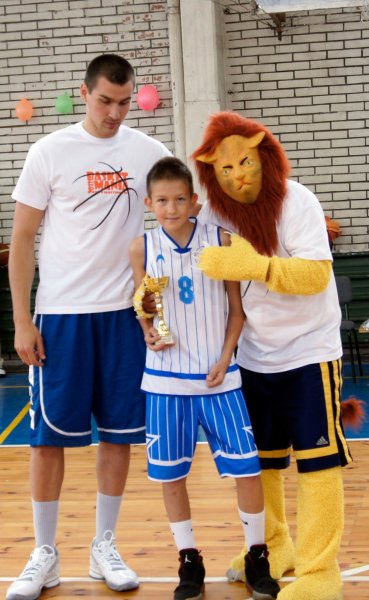 Левски спечели BasketMania 20121