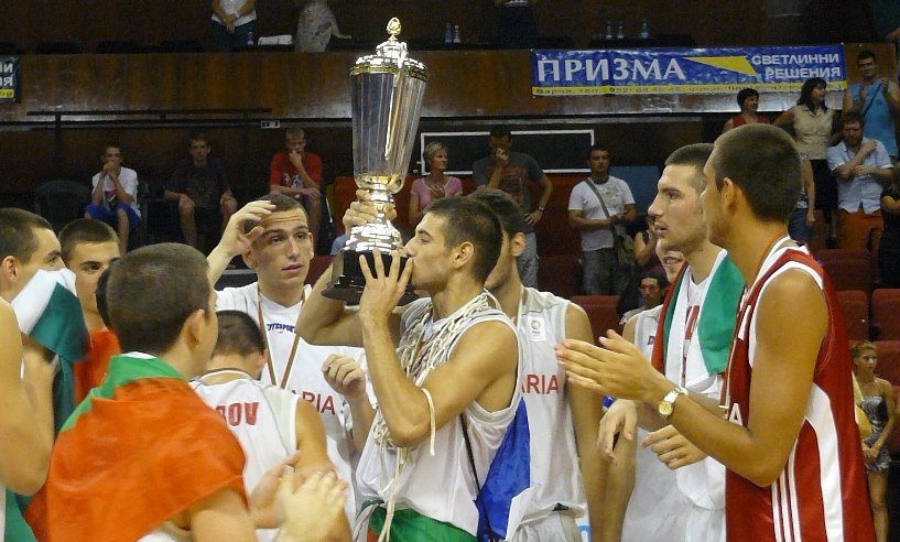 България спечели надпреварата в дивизия Б на европейското първенство по1