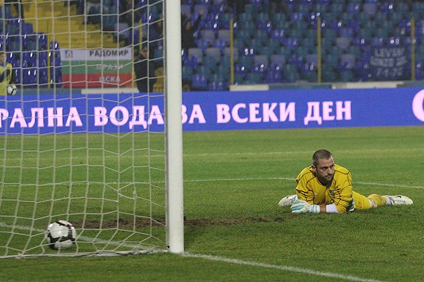 С късен гол Левски детронира Берое1