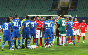Шок и ужас в ЦСКА, 9 червени загубиха от Черноморец, армейците са последни