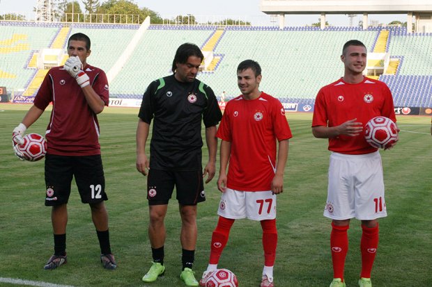 ЦСКА Интер Баку 1 1 и представянето на червените1