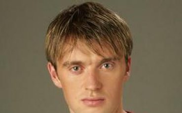 Сираков се контузи, Амкар пада