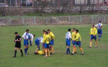 Основни играчи под въпрос за малкото пловдивско дерби