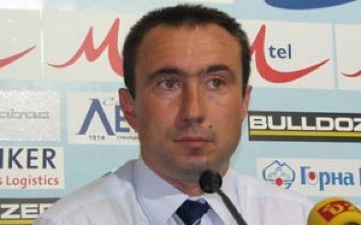 Стоилов: Джайеоба с последен шанс