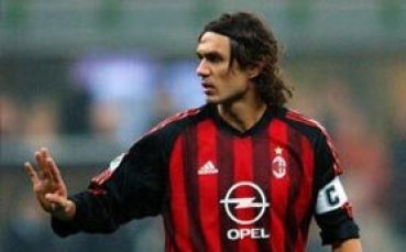 Малдини се размина с операция