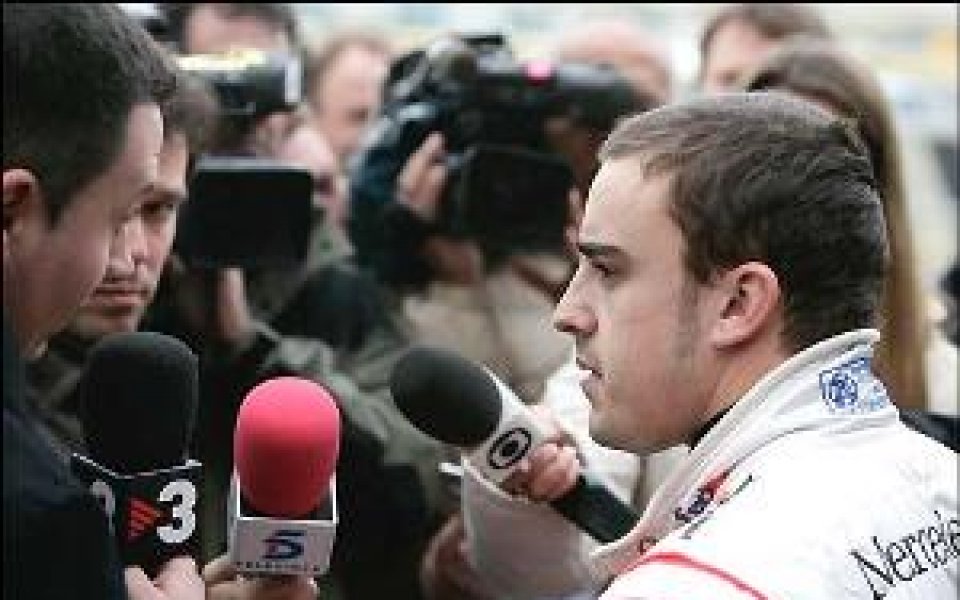 Алонсо: Успехите на Шумахер са недостижими