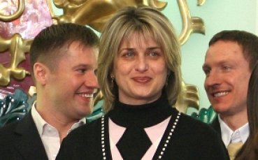 Весела Лечева поздрави Албена и Максим