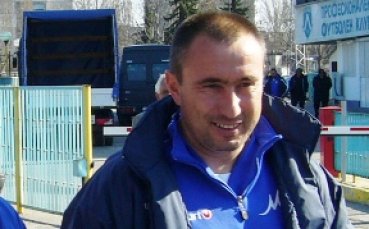 Станимир Стоилов залага на Ники Димитров