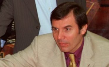 Топалов няма да мести на Европейското, Карпов не е канен
