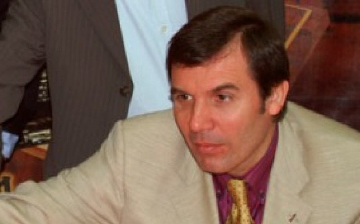 Топалов няма да мести на Европейското, Карпов не е канен