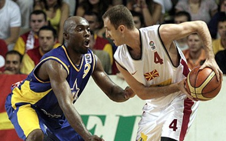 Върбица Стефанов се раздели с Олимпиакос