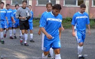 Геша поема Спартак Варна от утре