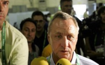 Кройф: Барса трябва да си вземе поука