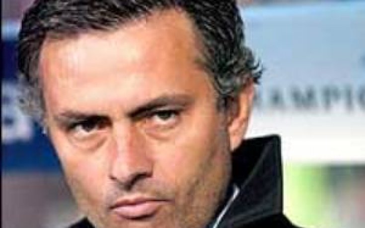 С Akwaaba Jose* посрещнаха Моуриньо в Гана