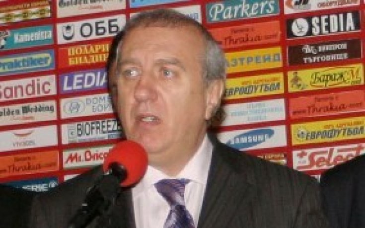 Александър Томов обещава нови игрища