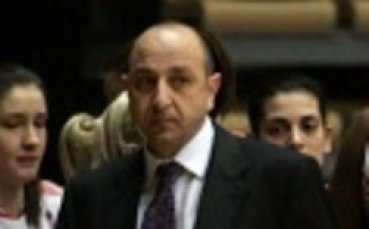 Божков обявява 16-те при жените другата седмица
