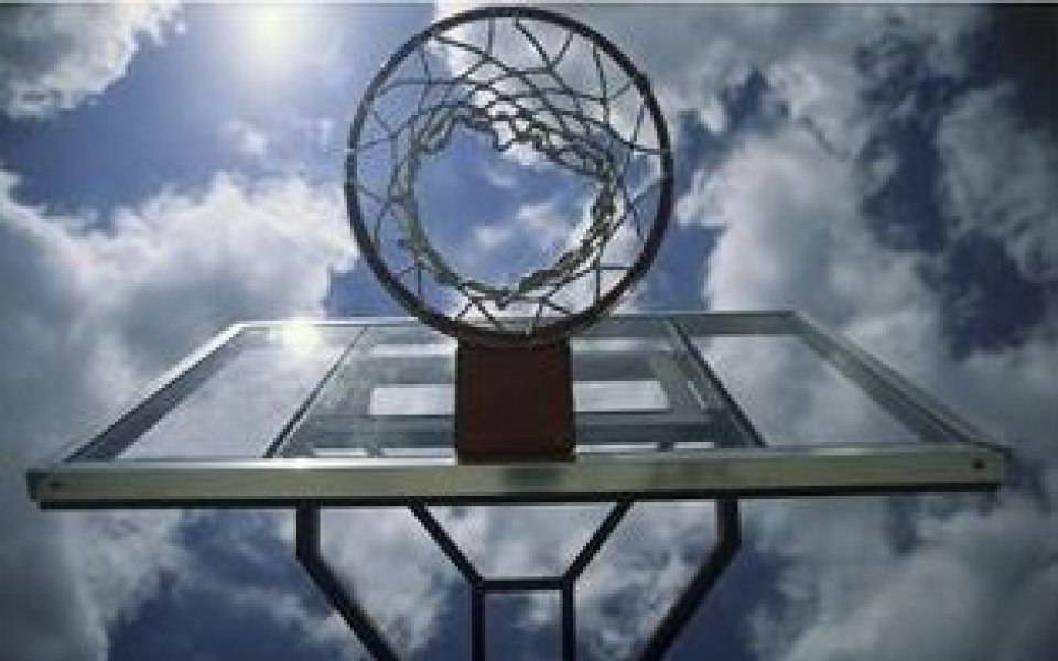 Баскетболист загина при пътен инцидент в Гърция
