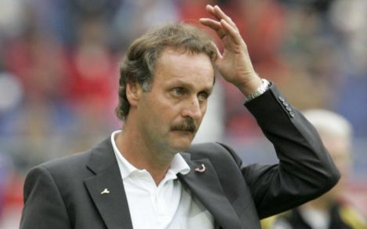 Нойрурер даде обяснение на футболния шеф в Германия