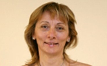 Верка Николова