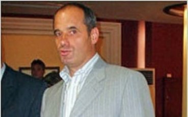 Преместиха Манол Велев, състоянието му остава тежко